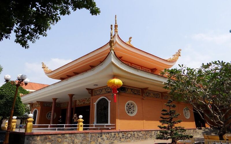 Hoang Phap is a well-known pagoda in Saigon