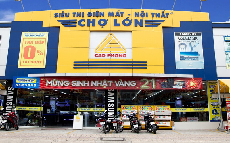  “Cho Lon” Electronics Supermarket has been recognized as one of the most well-known electronics retailers